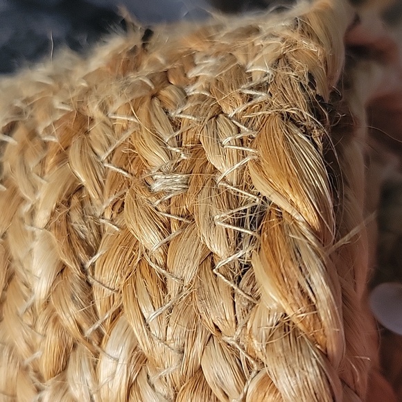 😍 New Braided Farmhouse, Primitive Table/Buffet Runner 😍 - Picture 8 of 9